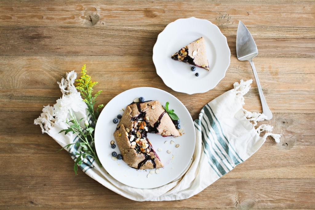 This Blueberry Almond Galette is Diabetes-Friendly, Dairy-Free and Vegan. 